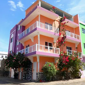 Gasthuis Casa Celeste, Ponta Do Sol