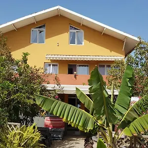 Bed & Breakfast Cote De France, Fundura